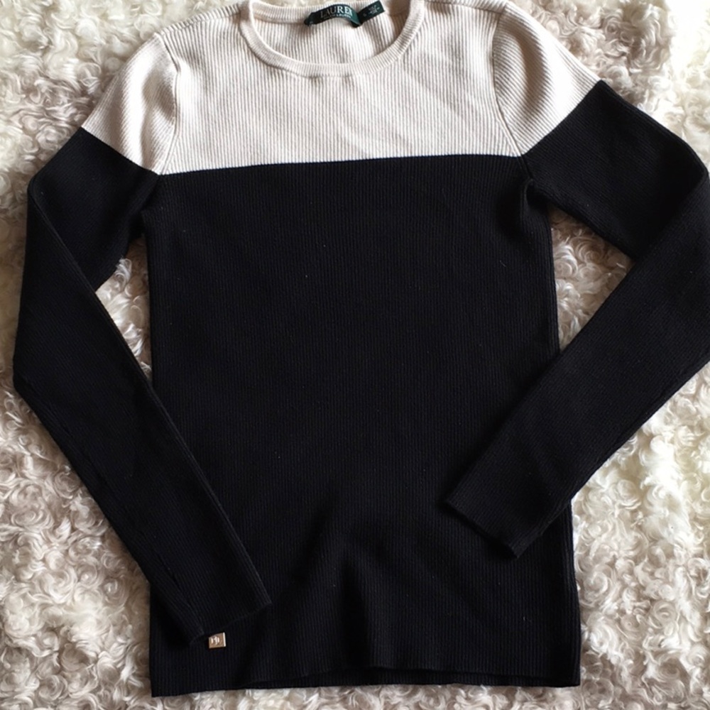 🦋2 for $13 Ralph Lauren Bi-Color Turtleneck, S